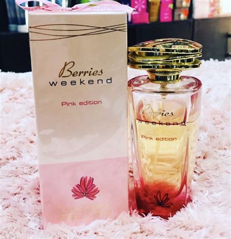 berries weekend perfume clicks.